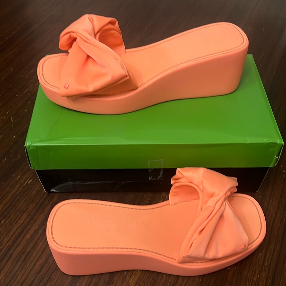 Kate Spade Bikini Platform Wedges Neoprene Melon Ball Size 8.5 NIB